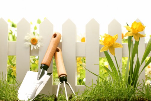 Nearby areas offering gardening services around Eastwood